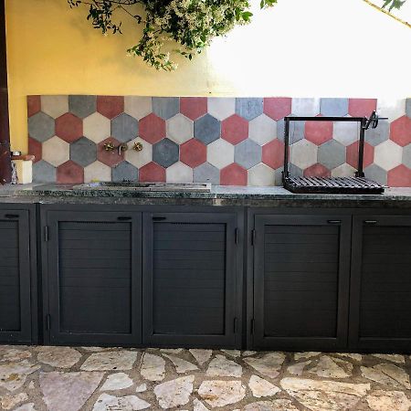 Umbria, "Casa Sagrantina" Con Piscina E Pergolato Apartment Collazzone Ngoại thất bức ảnh